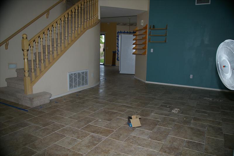 018 - Front Room - After Tile